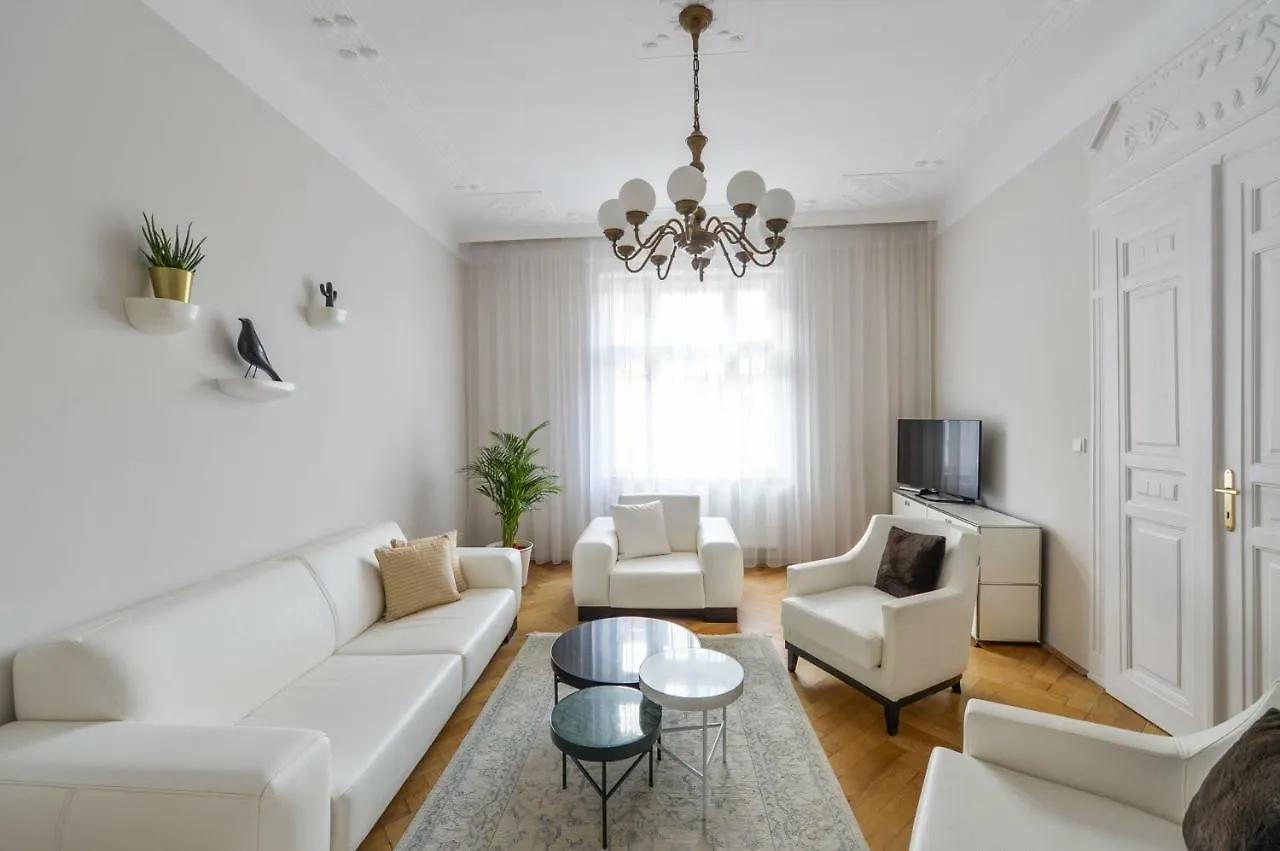 Art Nouveau Residence Prag Apartment